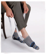 Load image into Gallery viewer, MOBB Sock Aid MHSCAID