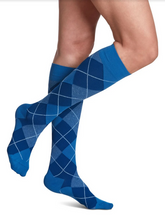 Load image into Gallery viewer, Sigvaris Microfibre Compression Socks Blue 
