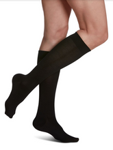 Load image into Gallery viewer, Sigvaris Sea Island Cotton Compression Socks Black Womens
