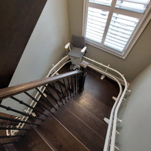 Load image into Gallery viewer, ATLAS | INFINITY | CURVED STAIRLIFT

