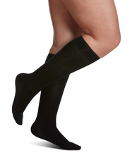 Load image into Gallery viewer, Sigvaris - All Season Merino Wool - Compression Socks 15-20mm - Various Colours
